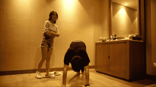 177192712005001.gif