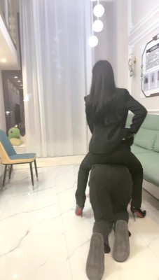 1775594413203007.jpg