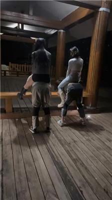 178074128102015.jpg