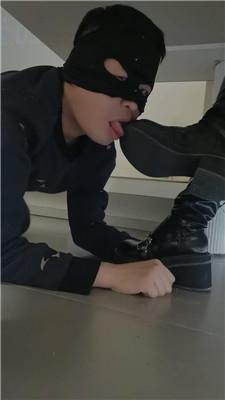 178074189303011.jpg