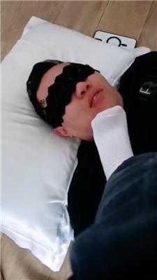 1781579807078006.jpg